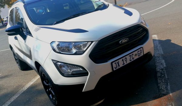Ford Eco Sport Black Review  