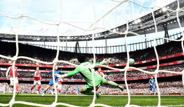 ARSENAL TITLE HOPES STUMBLE