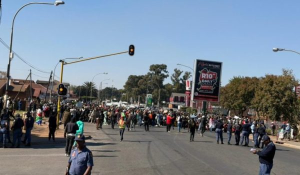 DAVEYTON RESIDENTS PROTEST AGAINST UNDOCUMENTED IMMIGRANTS